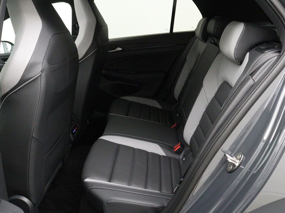Volkswagen Golf 1.5 eHybrid GTE