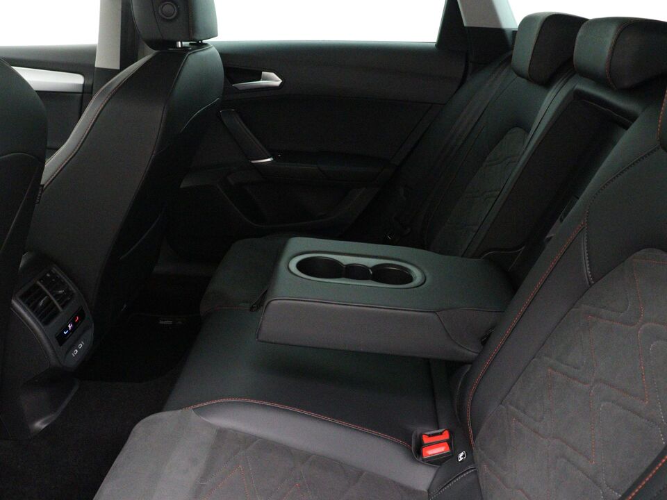 SEAT Leon Sportstourer 1.4 TSI eHybrid PHEV FR Business Intense