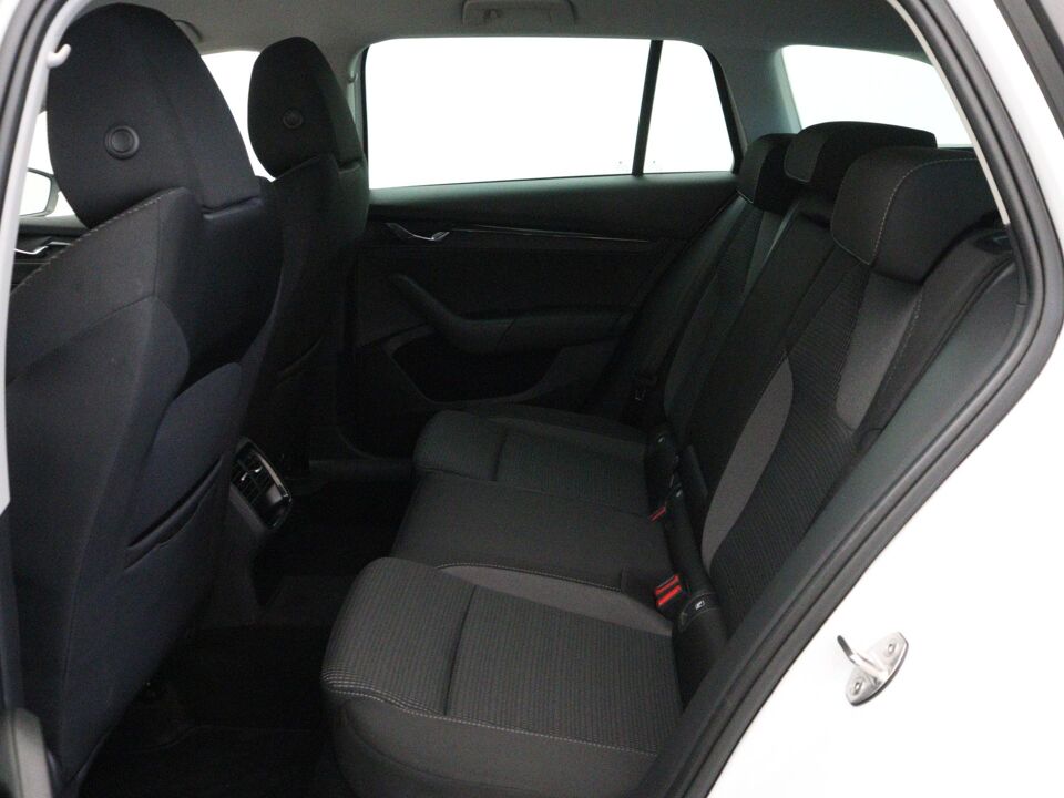 Škoda Octavia Combi 1.0 e-TSI Business Edition Plus