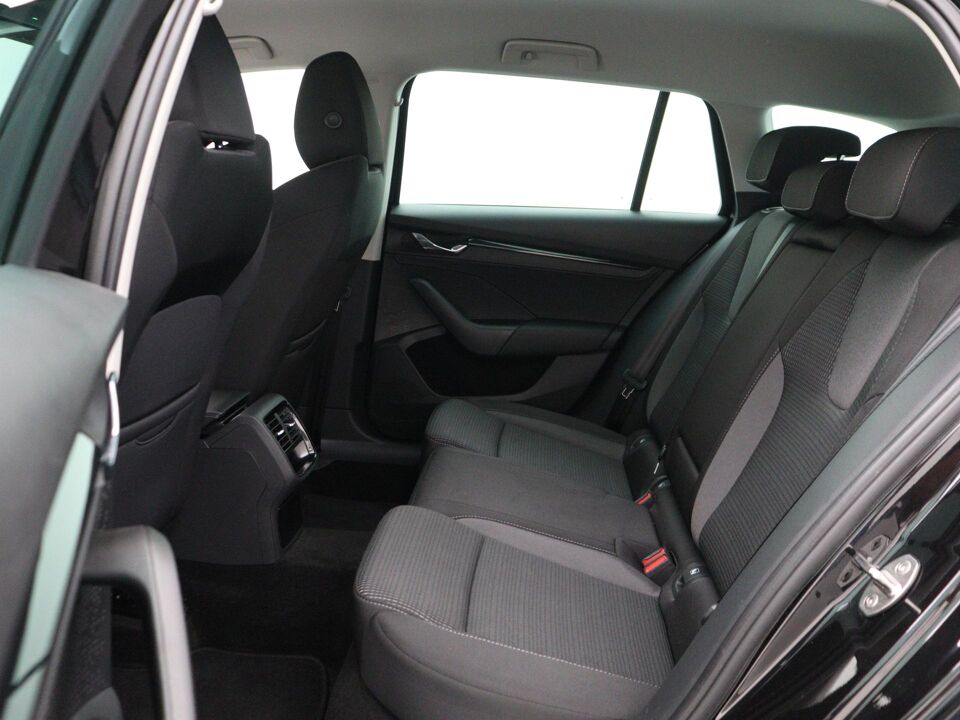 Škoda Octavia Combi 1.0 e-TSI Business Edition Plus