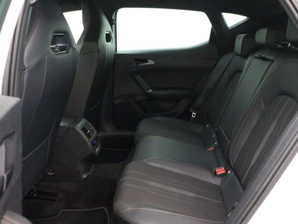 CUPRA Leon 1.4 e-Hybrid Business