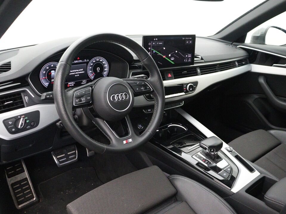Audi A4 Avant 35 TFSI S edition
