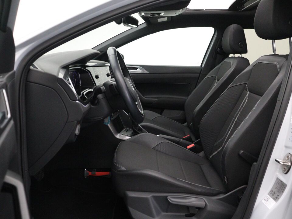 Volkswagen Polo 1.0 TSI 115 PK DSG Highline Business R