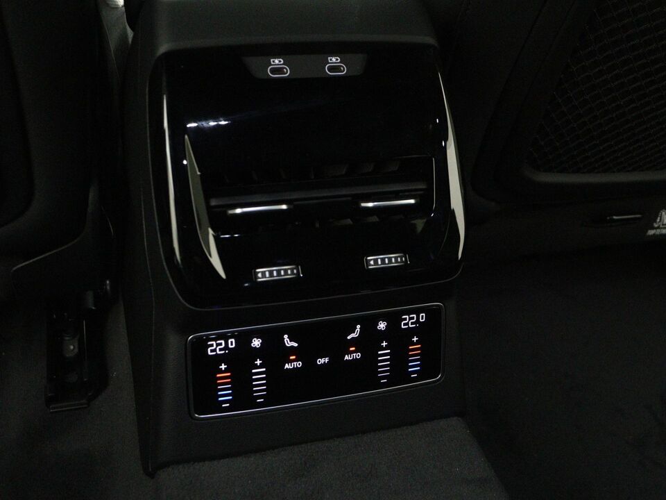 Audi A6 Avant S edition 2.0 e-hybrid 220 kW / 299 PK
