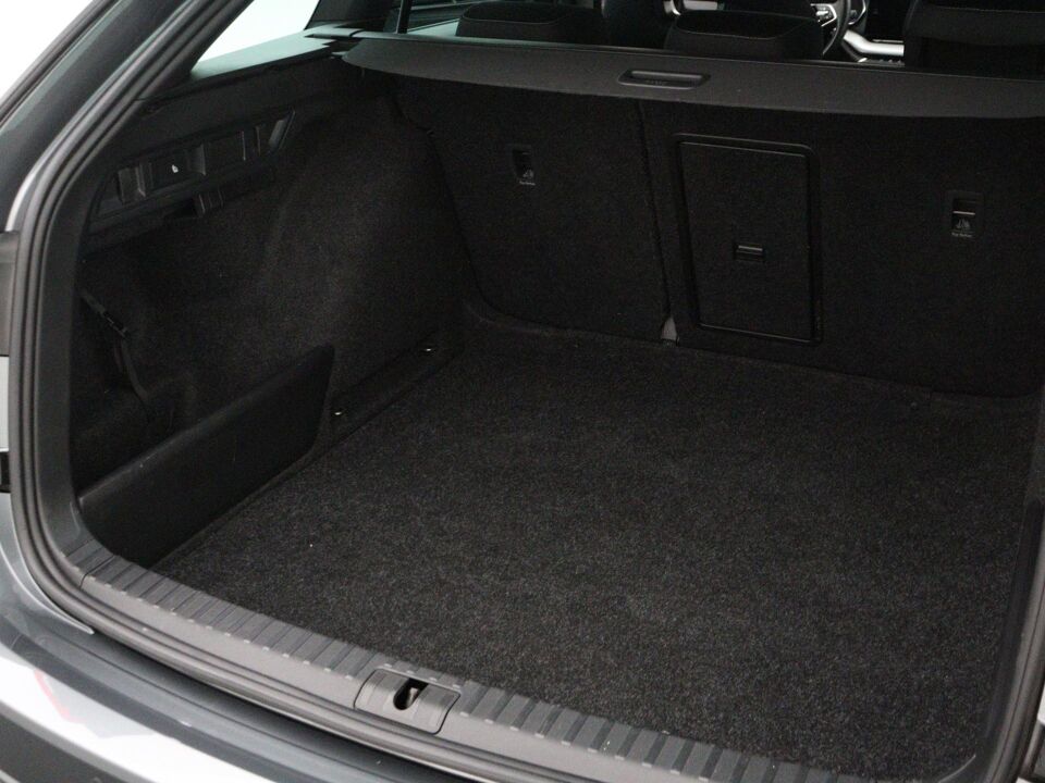 Škoda Octavia Combi 1.0 e-TSI Sport Business