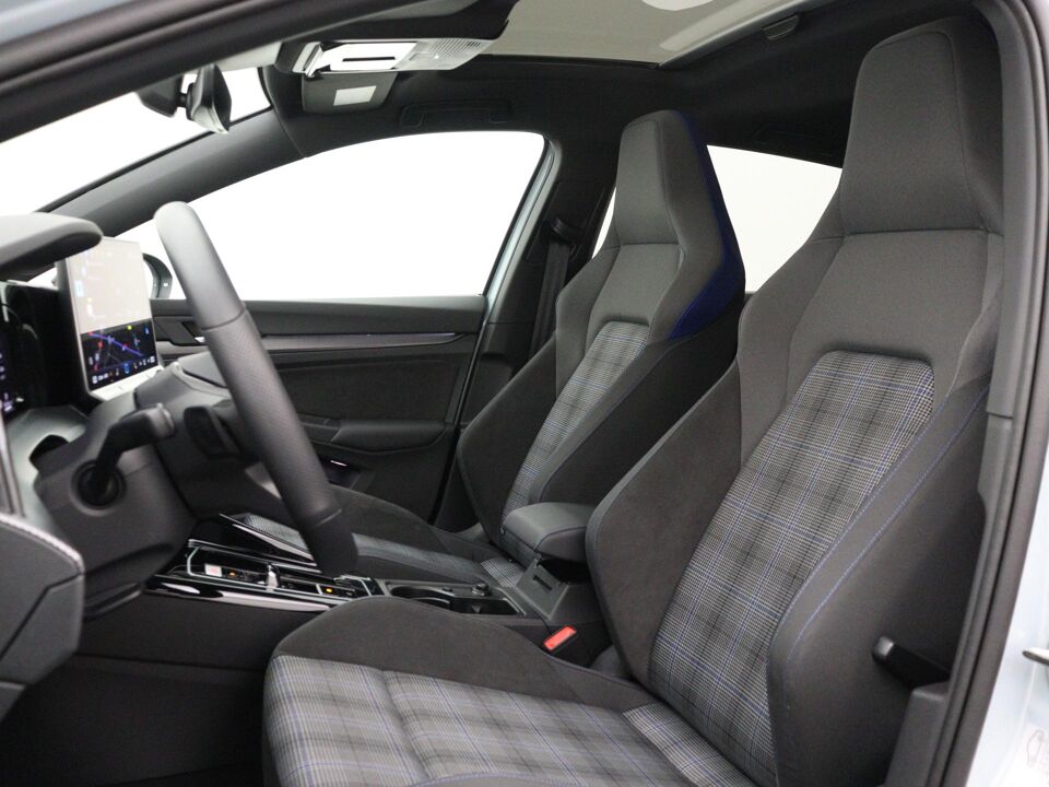 Volkswagen Golf 1.5 eHybrid GTE