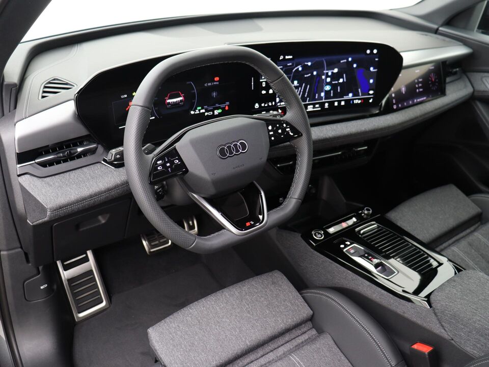 Audi Q6 e-tron S edition 185kW/252pk 83Kwh