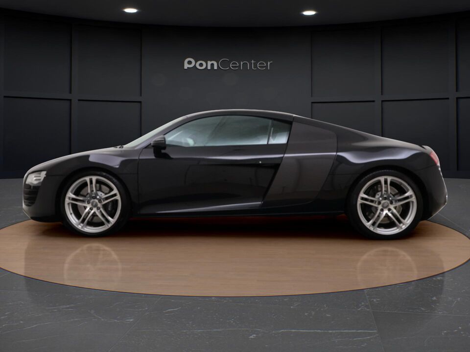 Audi R8 4.2 V8 420 PK FSI