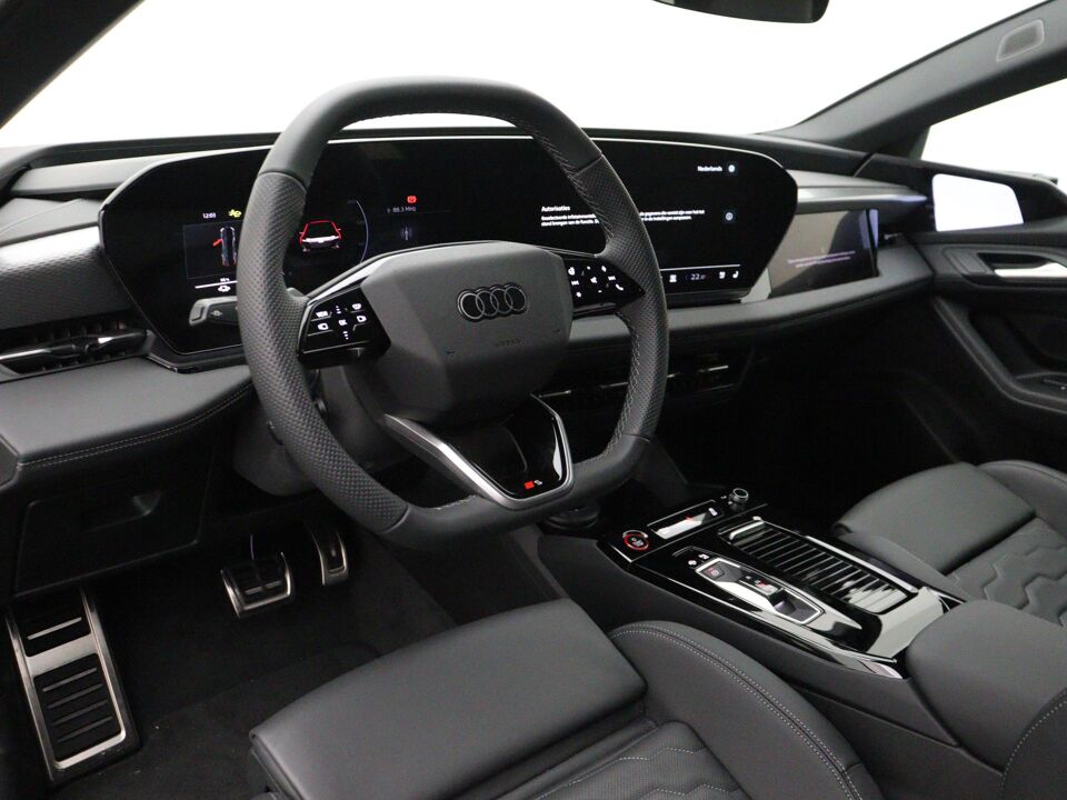 Audi S6 Avant e-tron 100kWh 370 kW / 503 PK
