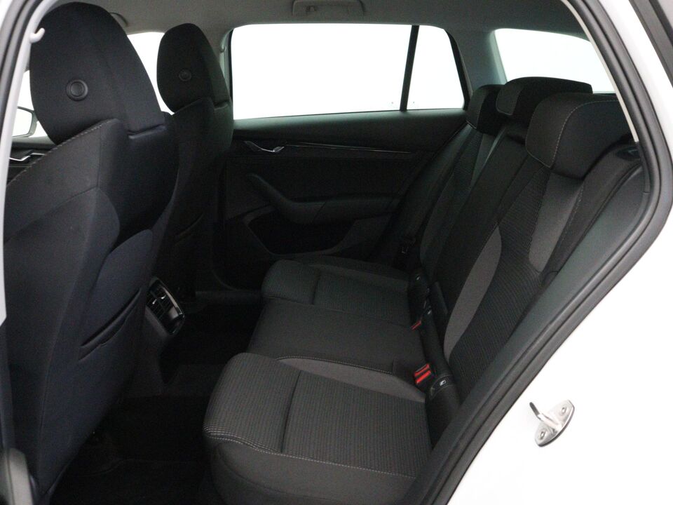 Škoda Octavia Combi 1.0 e-TSI Business Edition Plus