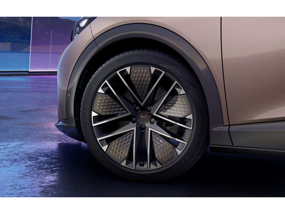 CUPRA Tavascan VZ Extreme