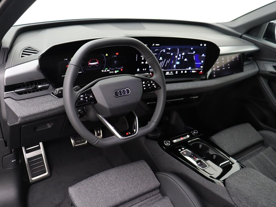 Audi Q6 e-tron S edition 185kW/252pk 83Kwh