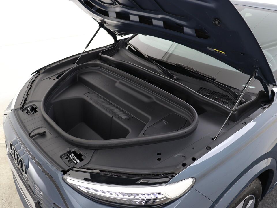 Audi Q6 e-tron S edition 185kW/252pk 83Kwh
