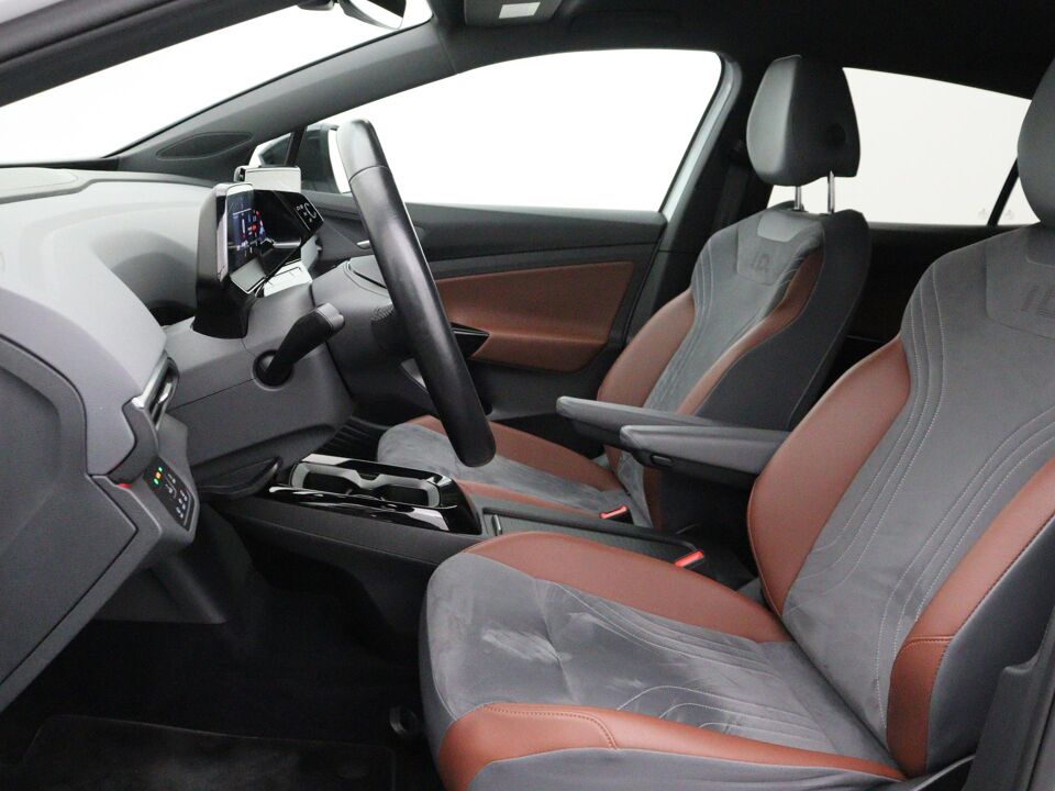 Volkswagen ID.4 First 77 kWh