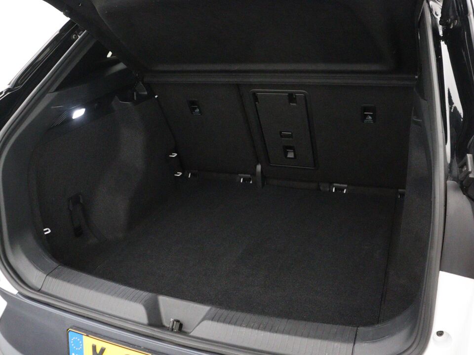 Volkswagen ID.4 First 77 kWh
