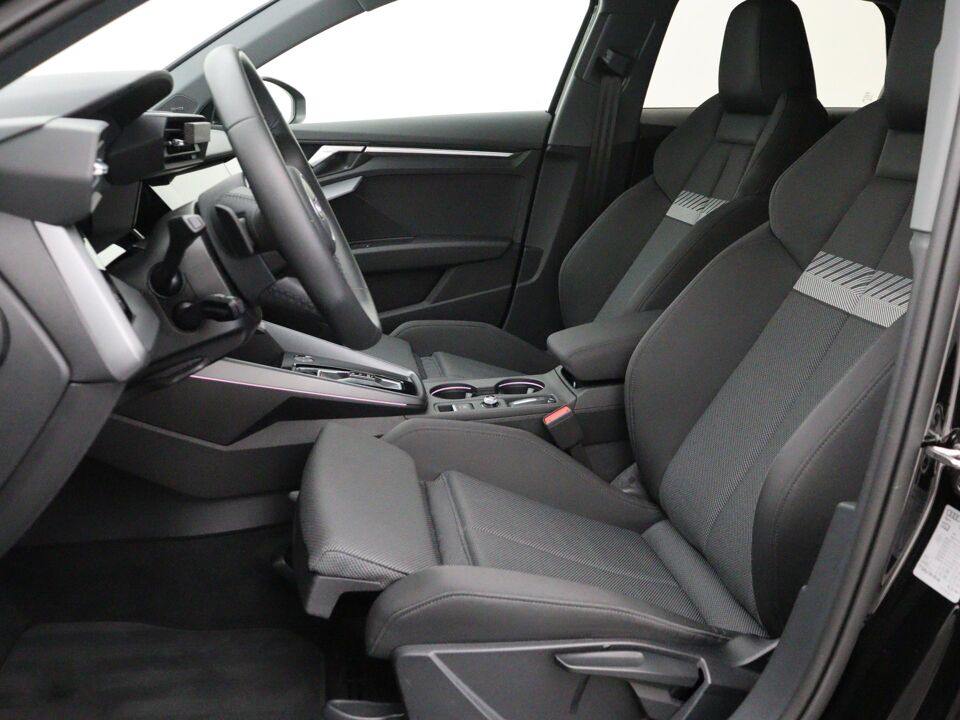 Audi A3 Sportback 30 TFSI Advanced edition