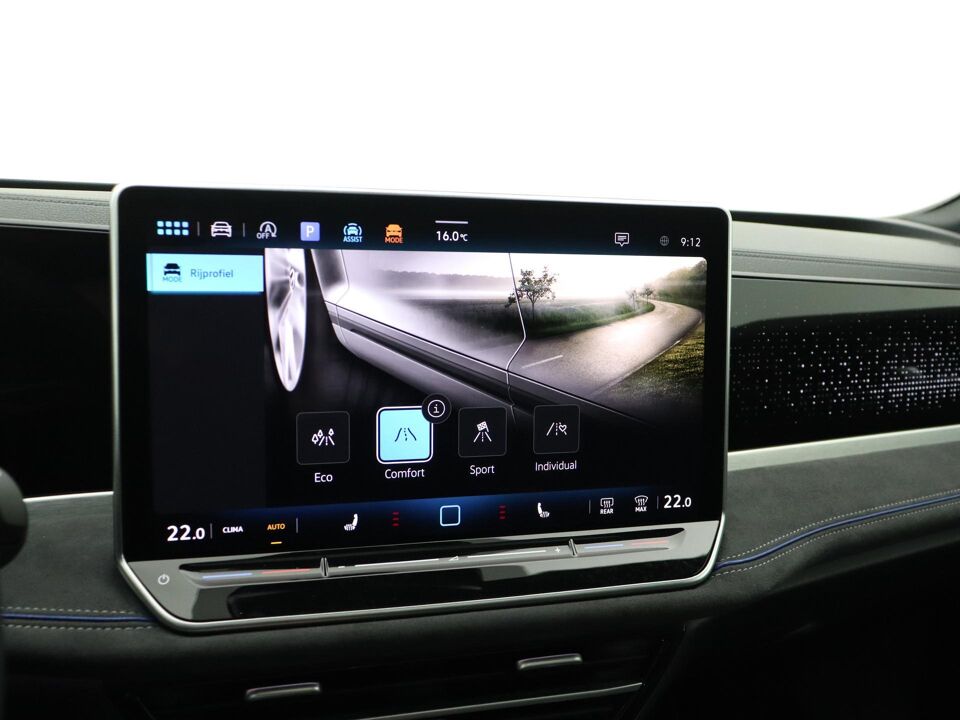 Volkswagen Passat Variant R-Line-Edition 1.5 eTSI 110 kW / 150 pk