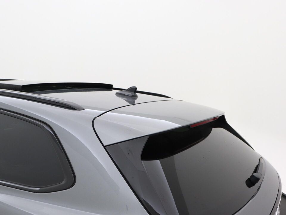 Volkswagen Passat Variant R-Line-Edition 1.5 eTSI 110 kW / 150 pk