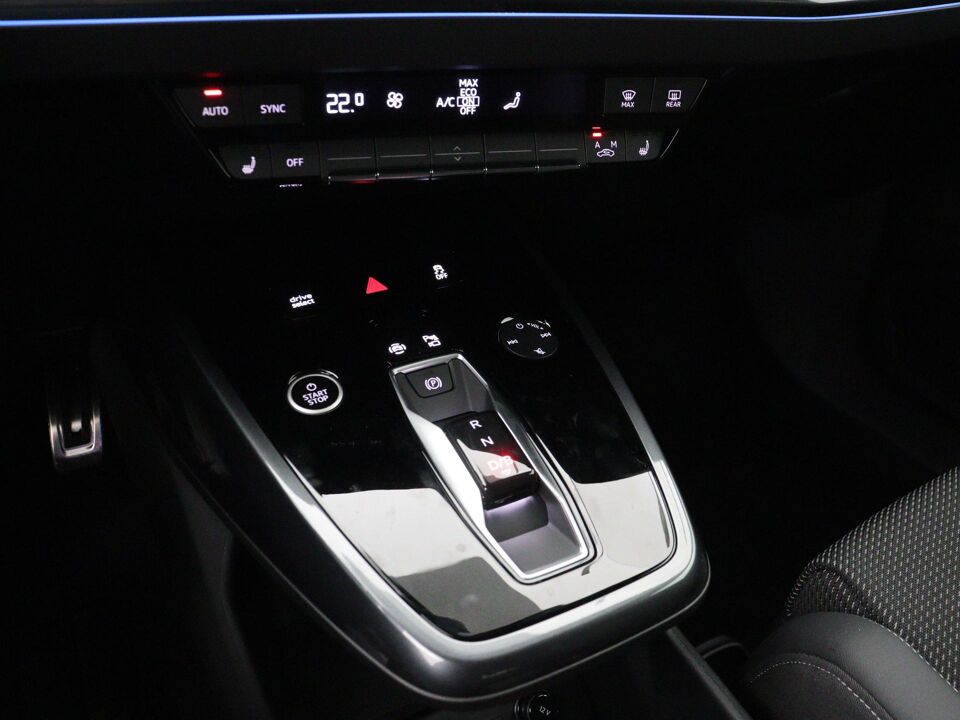 Audi Q4 Sportback e-tron S edition Competition 45 82 kWh 210 kW / 286 PK