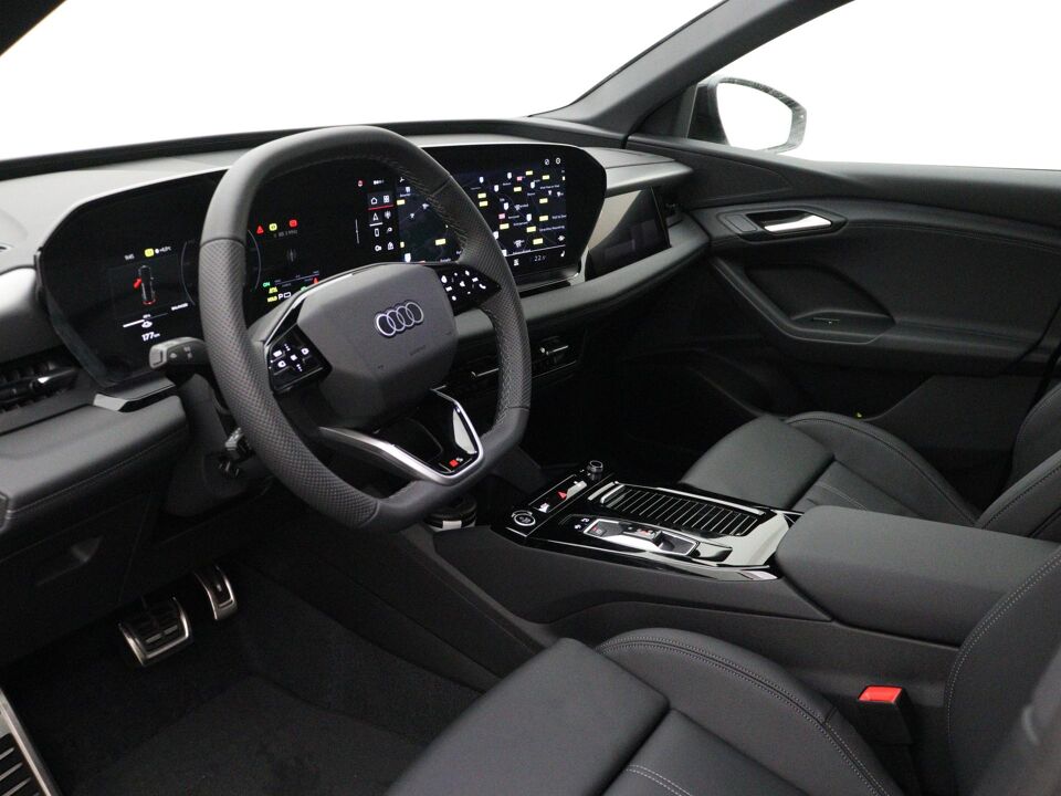 Audi Q6 e-tron S edition 100Kwh 225 kW / 306 PK