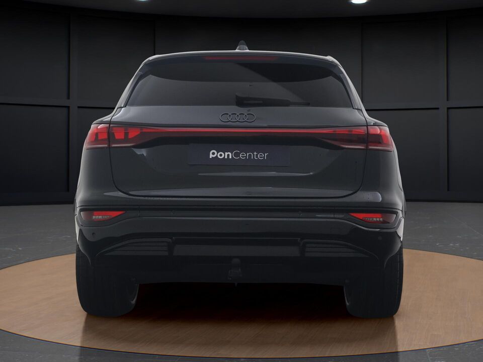 Audi Q6 e-tron S edition 100Kwh 225 kW / 306 PK