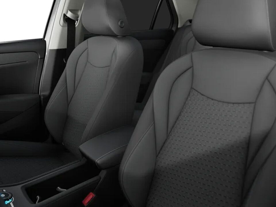 Volkswagen T-Roc Life First Edition 1.5 eTSI 85 kW / 116 PK