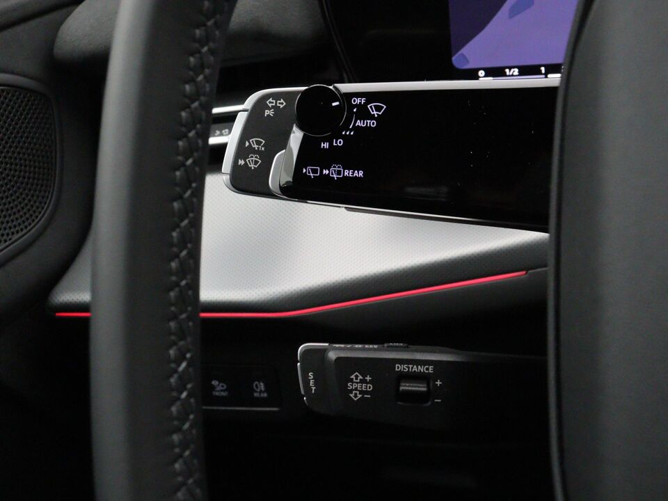 Audi Q3 S edition e-hybrid 200 kW / 272 PK