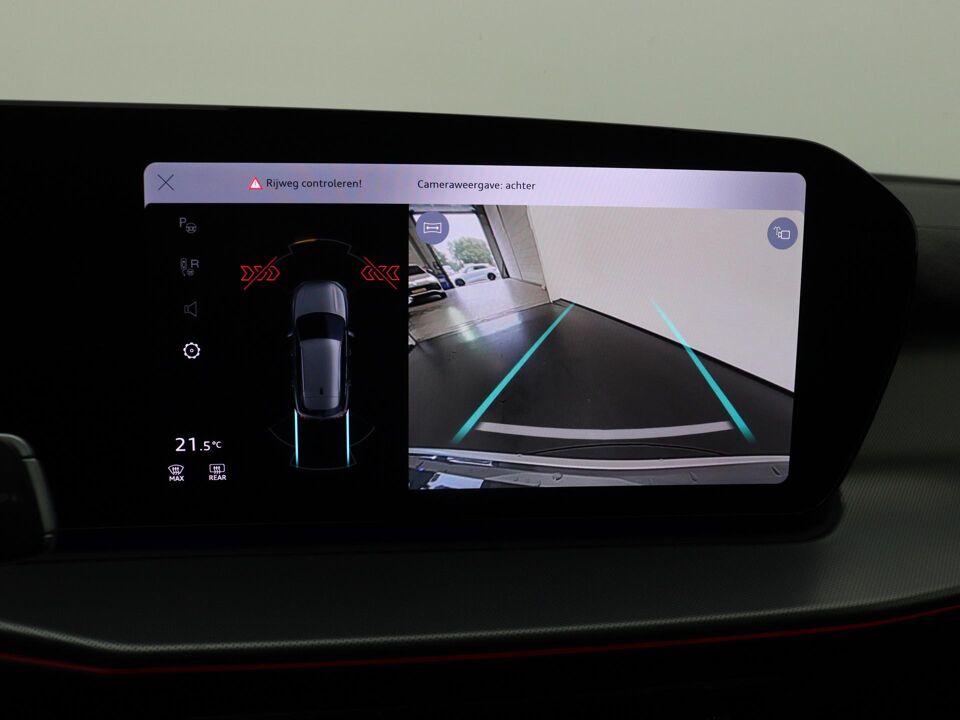 Audi Q3 S edition e-hybrid 200 kW / 272 PK