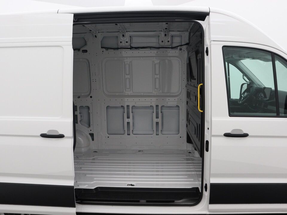 VW-Bedrijfswagens Crafter Trendline L3H3 2.0 TDI 103 kW / 140 pk