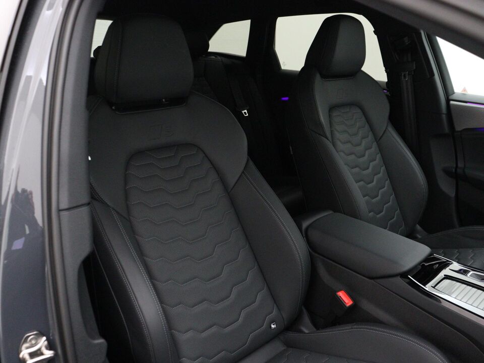 Audi S6 Avant e-tron S edition quattro 100kWh 370 kW / 503 PK