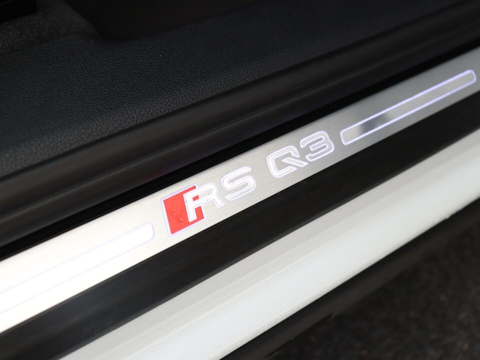 Audi RS Q3 2.5 TFSI 400 PK Quattro