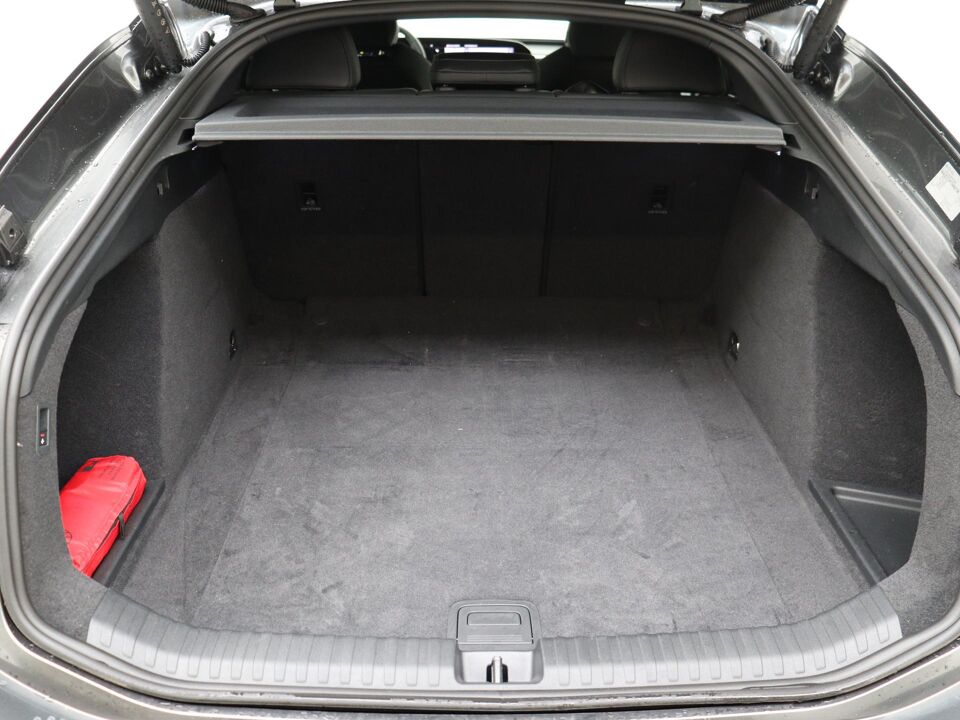 Audi A6 Sportback e-tron S Edition 83 kWh 286 PK