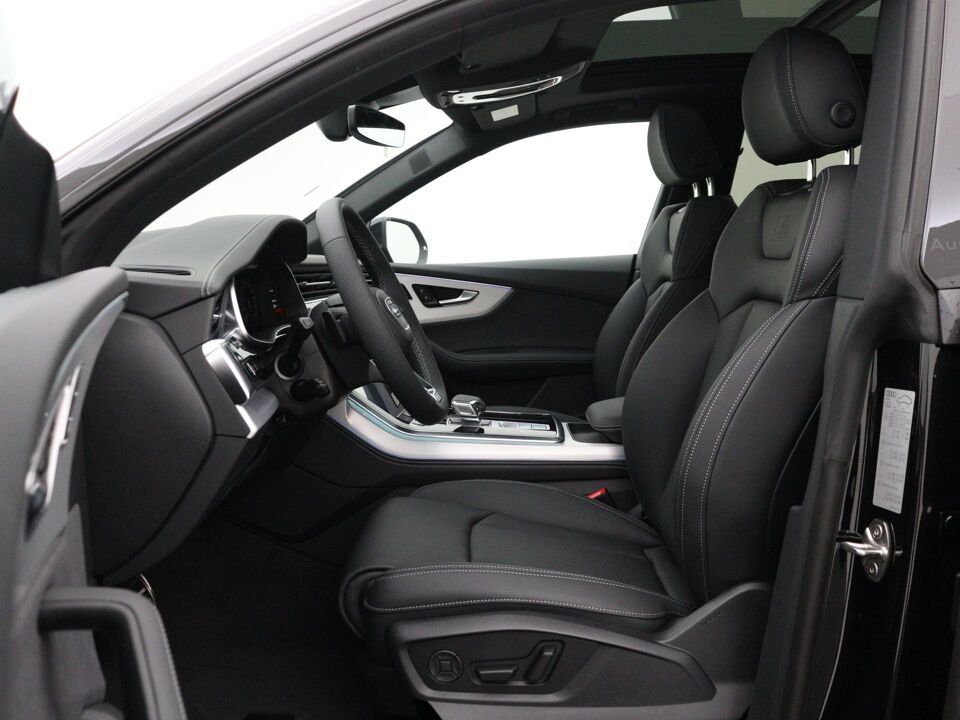 Audi Q8 Pro Line S 55 TFSI e 290 kW / 394 PK