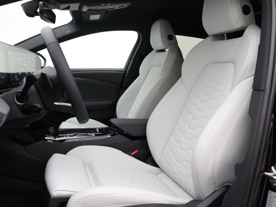 Audi A6 Avant e-tron S edition 100kWh 270 kW / 367 PK