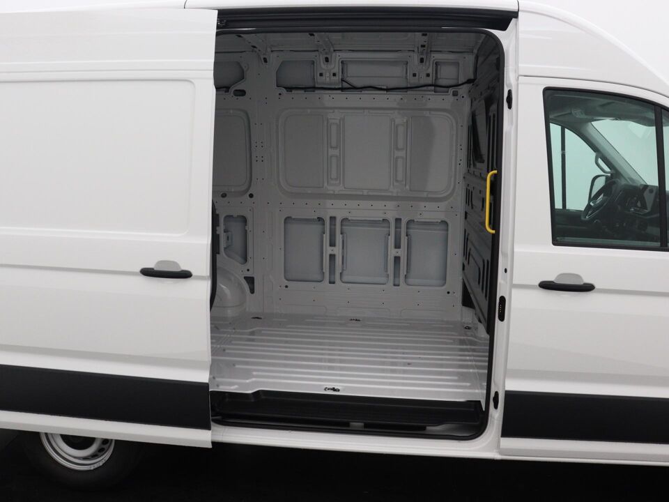 VW-Bedrijfswagens Crafter Trendline L3H3 2.0 TDI 103 kW / 140 pk