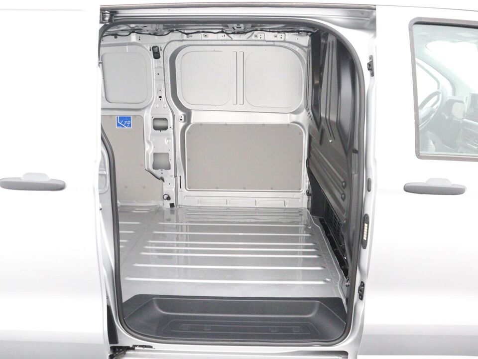 VW-Bedrijfswagens E-Transporter Life L2 160 kW / 218 pk