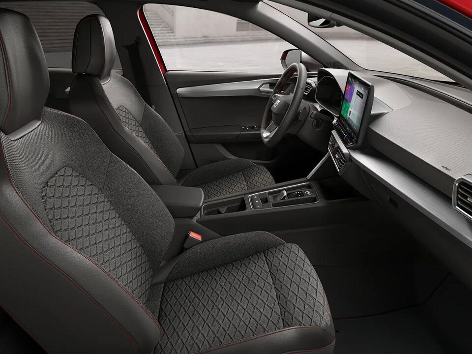 SEAT Leon Sportstourer FR Business 1.5 TSI eHybrid 150 kW / 204 PK