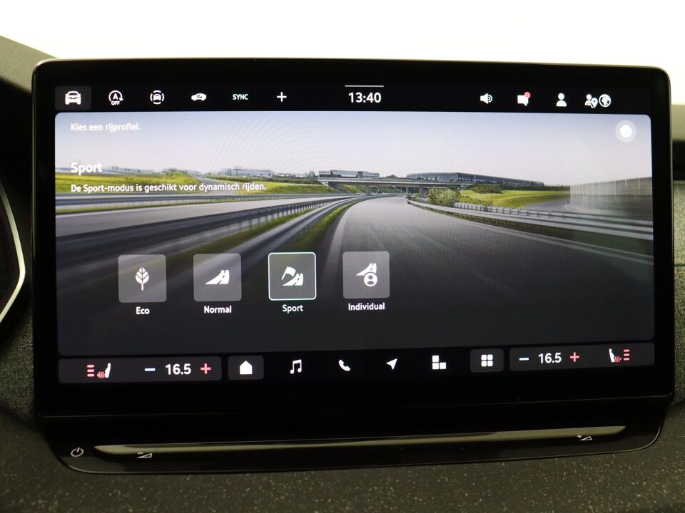 Škoda Octavia Combi Business Edition Plus 1.5 TSI m-HEV 85 kW / 115 PK