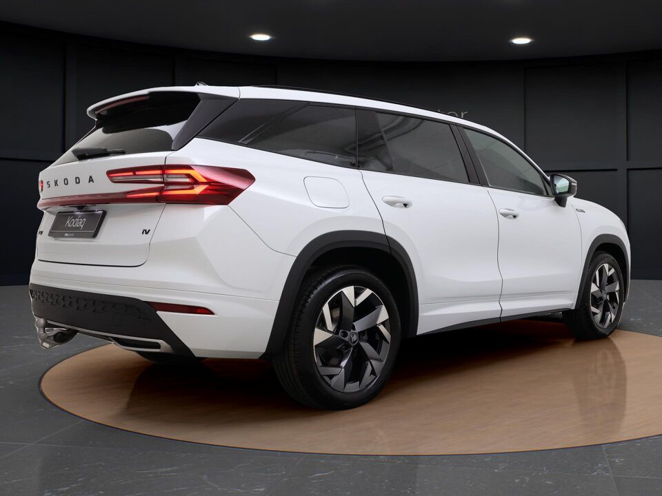 Škoda Kodiaq Sportline Business 1.5 TSI PHEV 150 kW / 204 PK