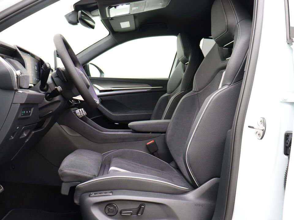 Škoda Kodiaq Sportline Business 1.5 TSI PHEV 150 kW / 204 PK