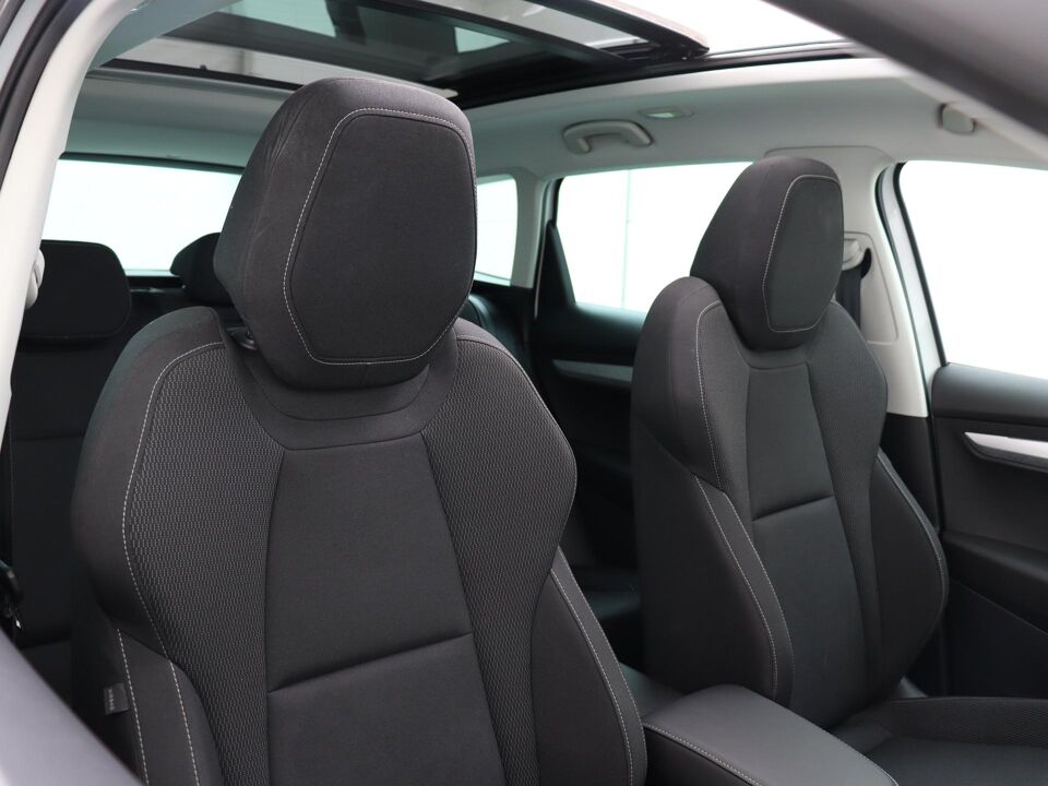 Škoda Karoq 1.5 TSI 150 PK DSG Business Edition