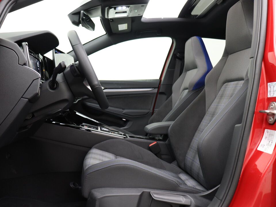 Volkswagen Golf 1.5 eHybrid 272 PK GTE