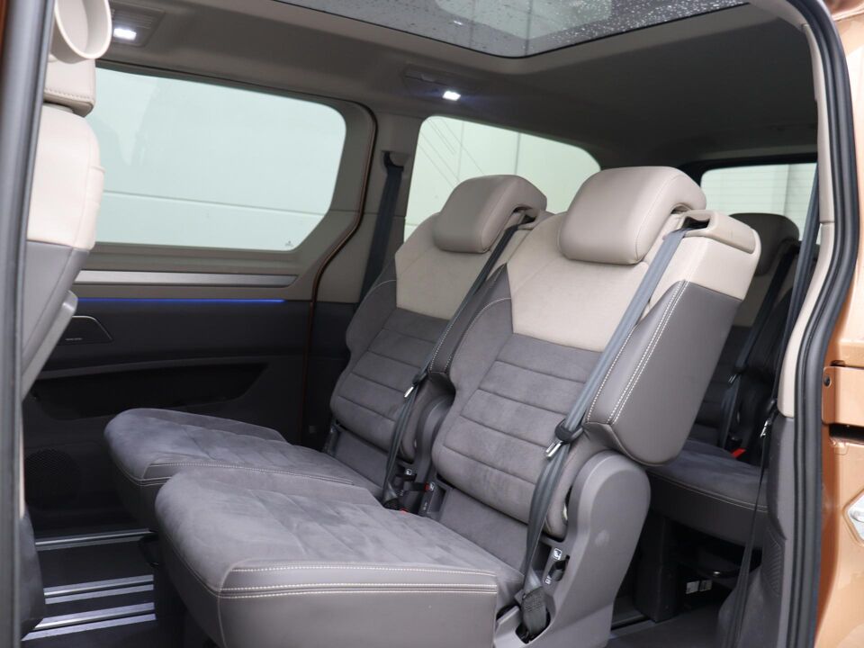 Volkswagen Multivan 1.4 eHybrid 218 PK L2H1 Life Business