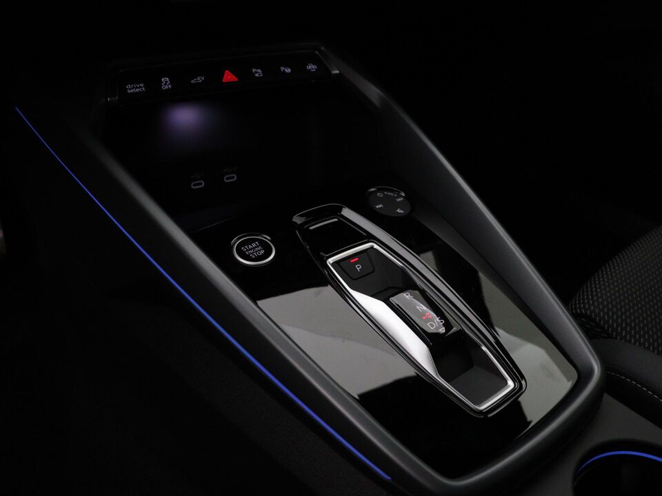 Audi A3 Sportback S edition 40 TFSI e 150 kW / 204 PK