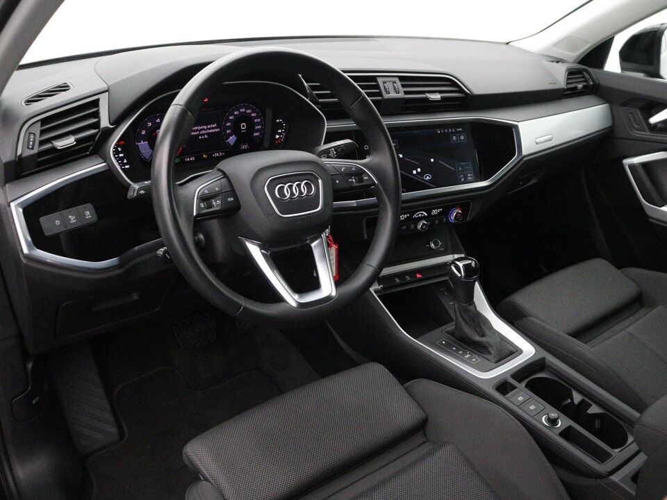 Audi Q3 35 TFSI Business Edition