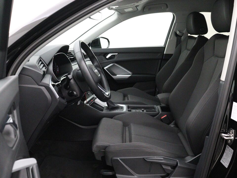 Audi Q3 35 TFSI Business Edition