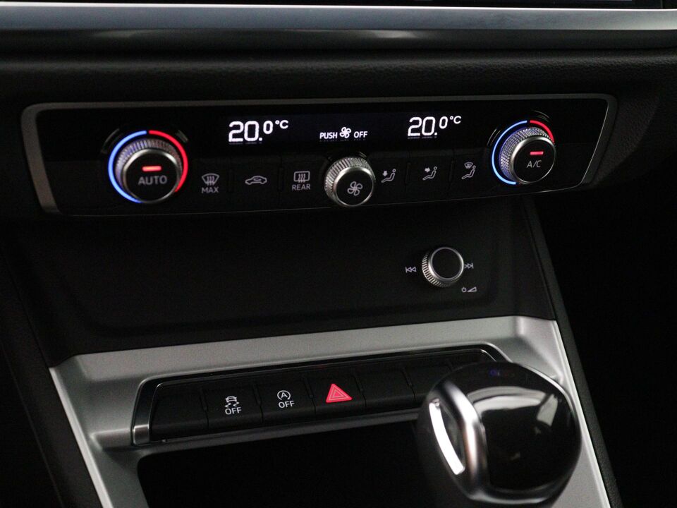 Audi Q3 35 TFSI Business Edition