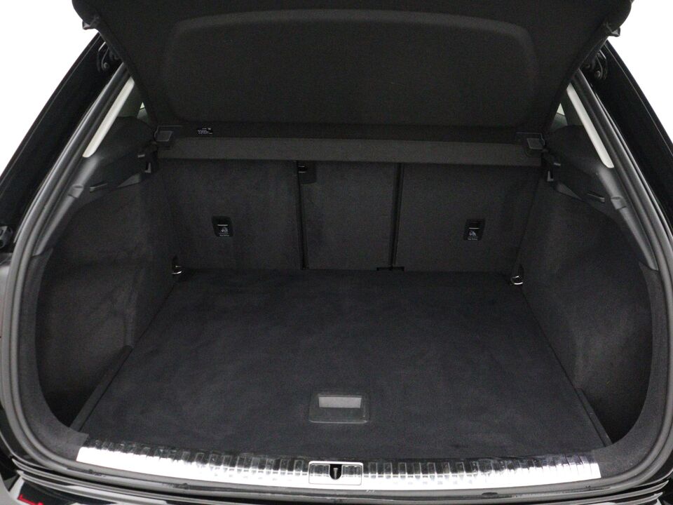 Audi Q3 35 TFSI Business Edition