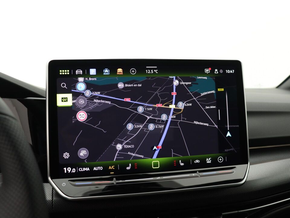 Volkswagen GOLF Variant R-Line-Edition 1.5 eTSI 85 kW / 116 pk