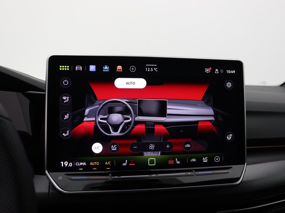 Volkswagen GOLF Variant R-Line-Edition 1.5 eTSI 85 kW / 116 pk